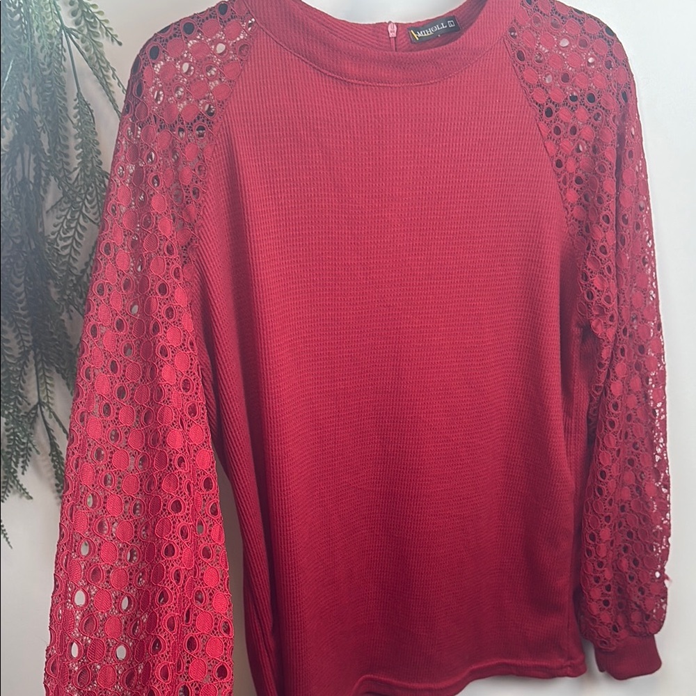 Elegant Red Long Sleeve Lace Blouse. ( ref T 416)